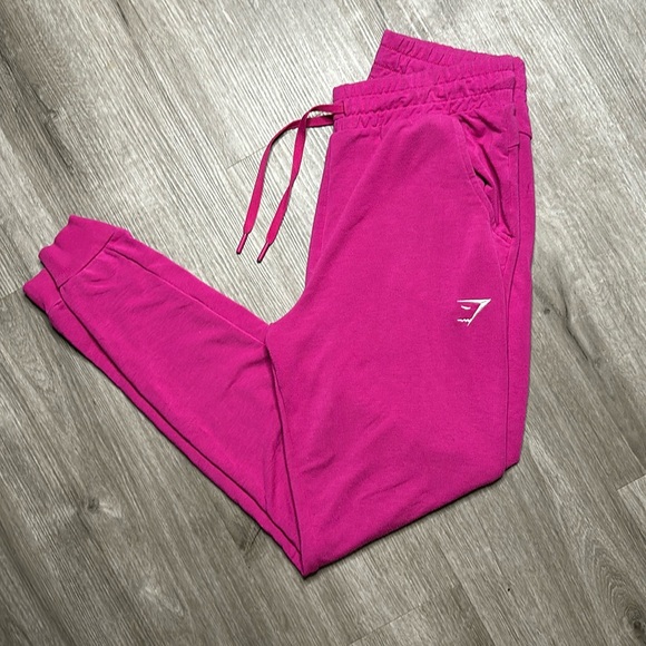 Gymshark Training Joggers - Picture 2 of 2